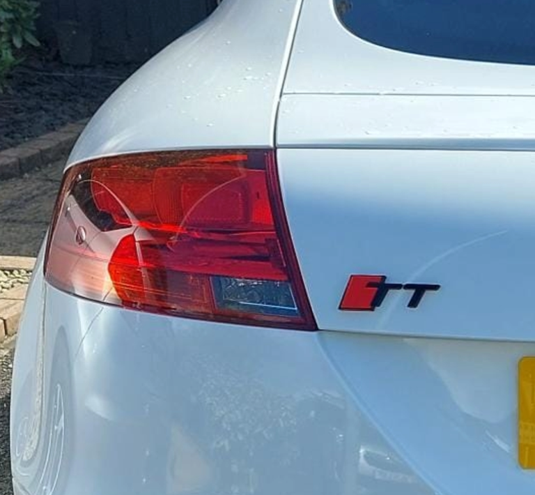Audi TT Badges