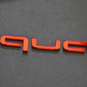 Audi Quattro Grill Emblem 2017+