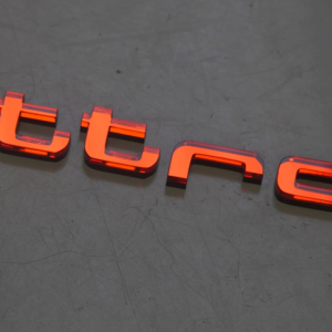 Audi Quattro Grill Emblem 2017+