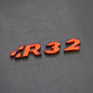 Volkswagen R32 Badges