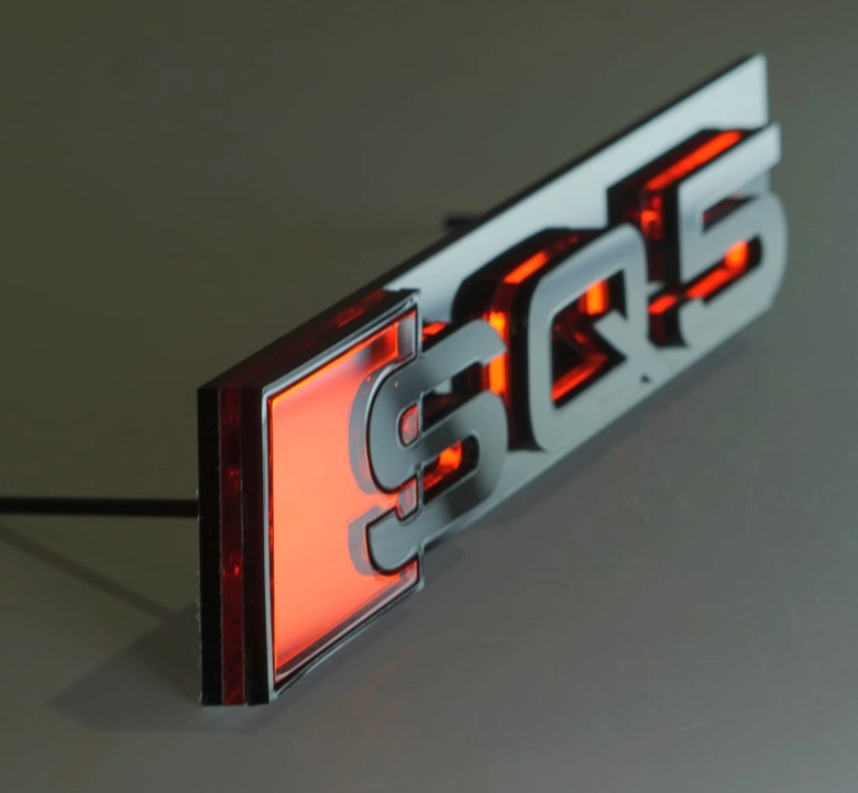 Audi SQ5 Badges